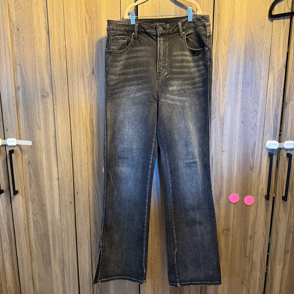 Risen Black High Rise Slit Hem Flare Denim Jeans Size 15/32